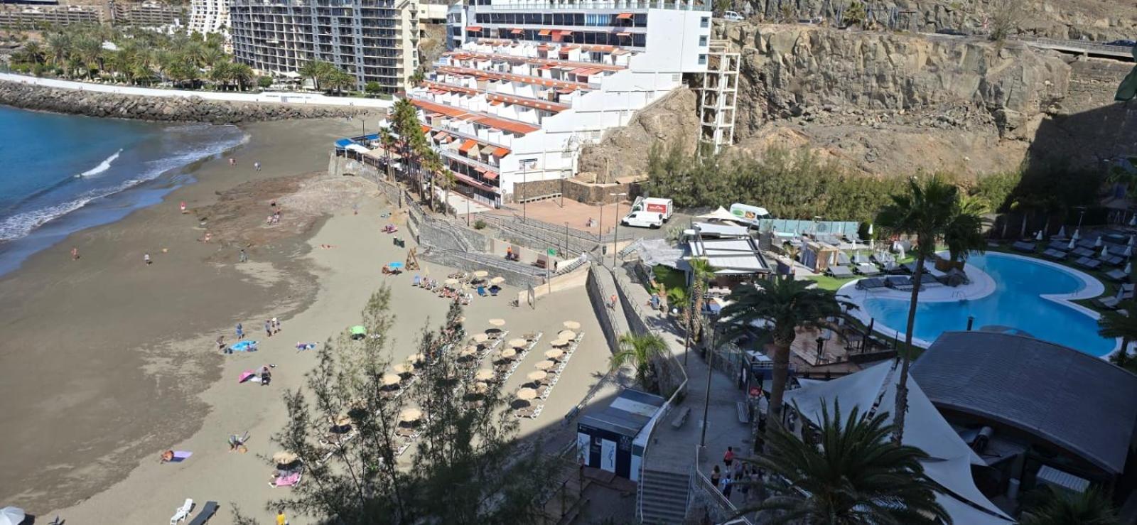Beachfront Patalavaca Ngoại thất bức ảnh