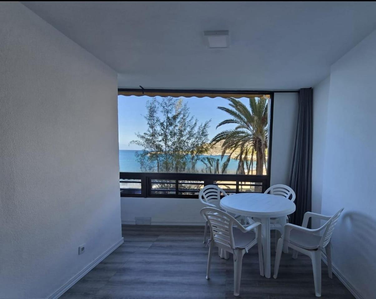 Beachfront Patalavaca Ngoại thất bức ảnh