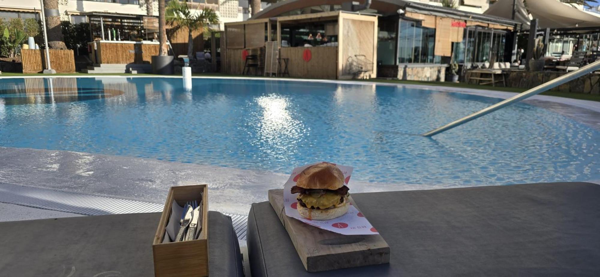 Beachfront Patalavaca Ngoại thất bức ảnh