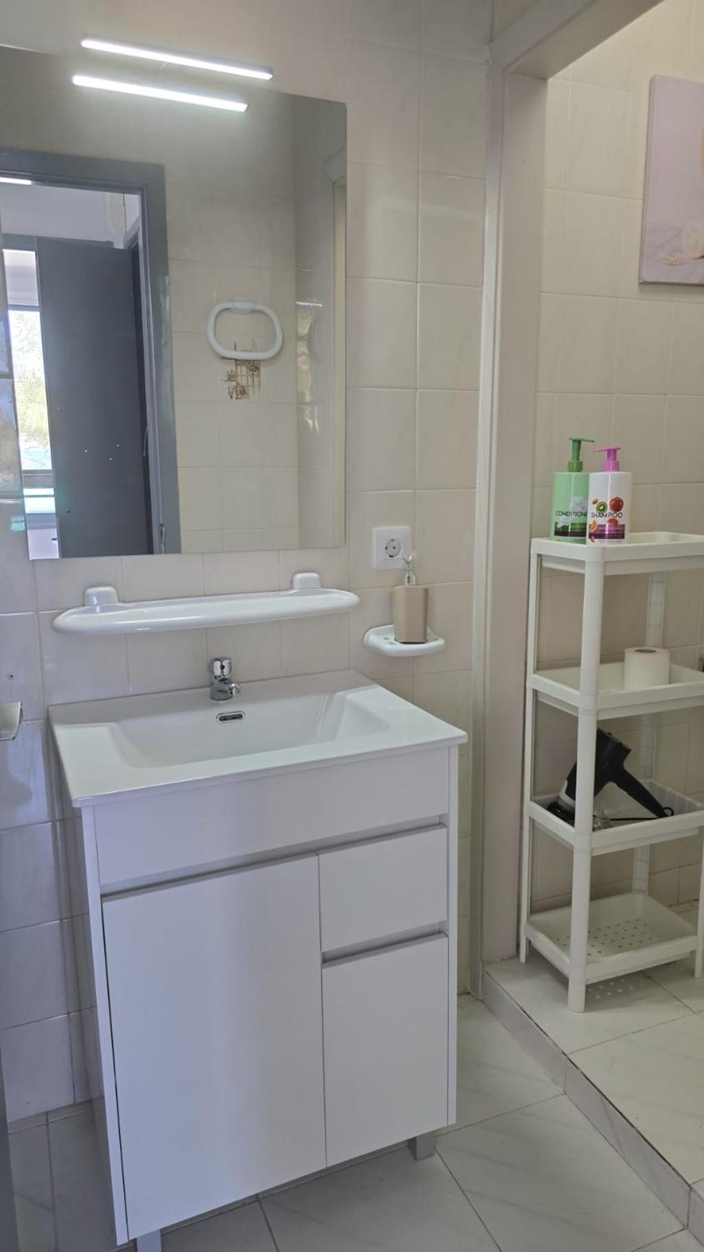 Beachfront Patalavaca Ngoại thất bức ảnh